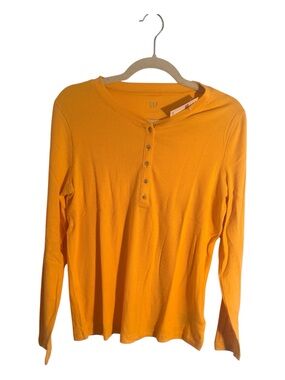 NWT GAP Ribbed Henley Top - Golden Yellow Size L
